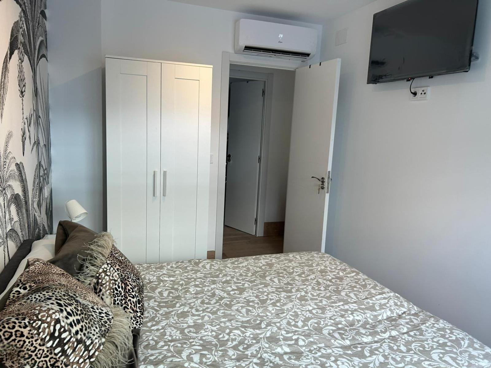 La Maison Del Mar Guest House Малага Экстерьер фото