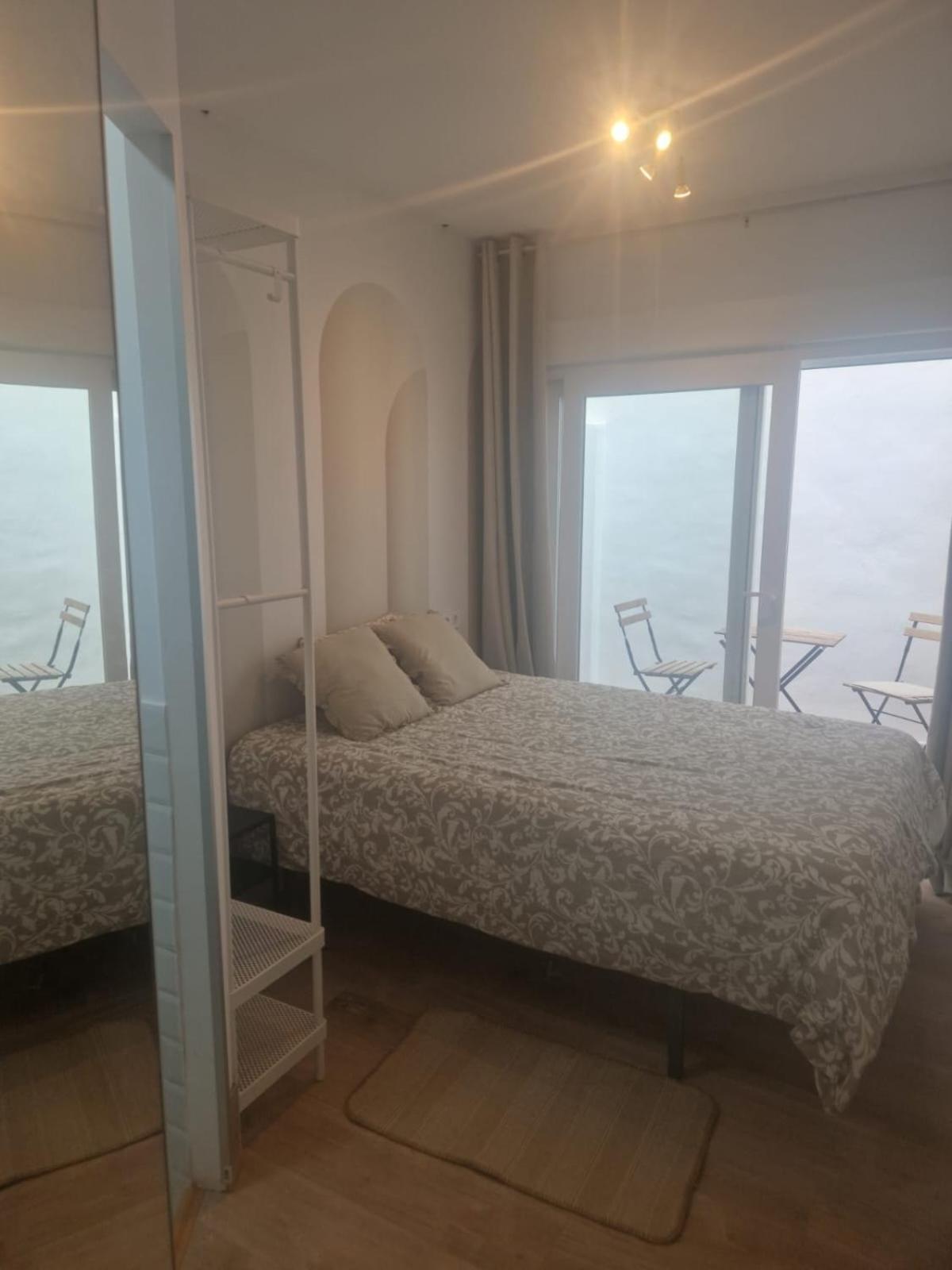 La Maison Del Mar Guest House Малага Экстерьер фото
